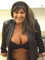 horny older single women near Miami